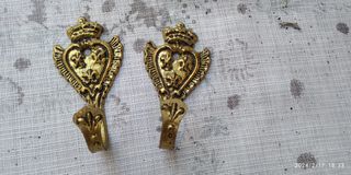 Abrazaderas de cortinas.