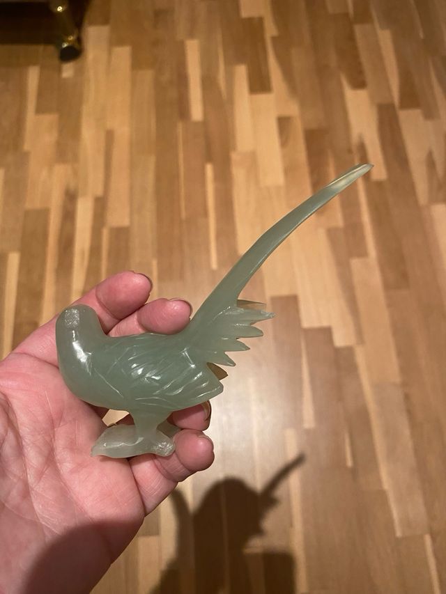 dos esculturas de piedra jade pájaros 