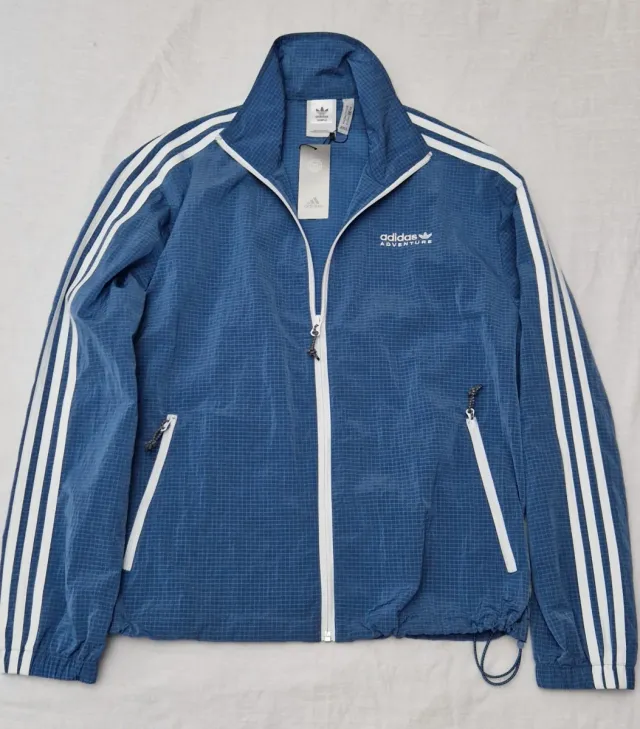 Chándal Deportivo Completo Adidas Adventure.