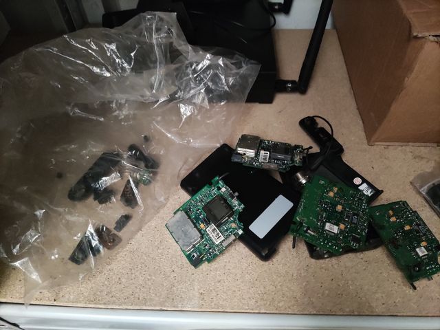 Estacion petacas shure SLX4 para reparar