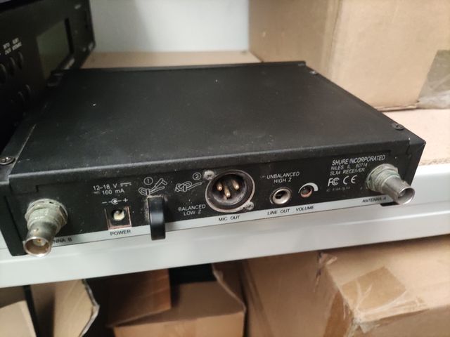 Estacion petacas shure SLX4 para reparar