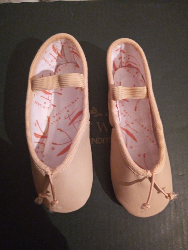 Maillot bailarinas medias de color rosa talla 4