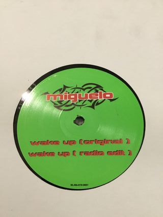 dj míguelo zona límite coliseum wake up firmado