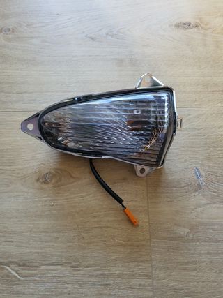 Intermitente izquierdo deauville 700