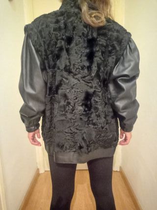 Cazadora mujer cuero. Talla S-M