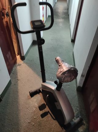 Bicicleta estática.