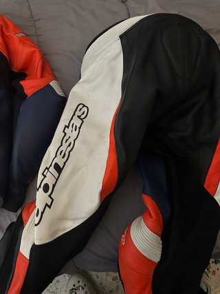 Mono de cuero Alpinestar