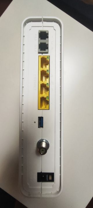 Router CBN CH6643E v2