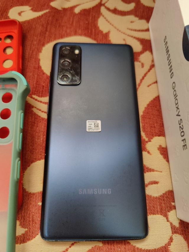 Espejo violeta grande