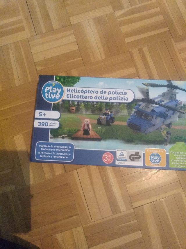 Lego helicóptero de policía y varios