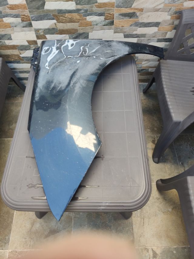 Aleta delantera Peugeot 5008 2012