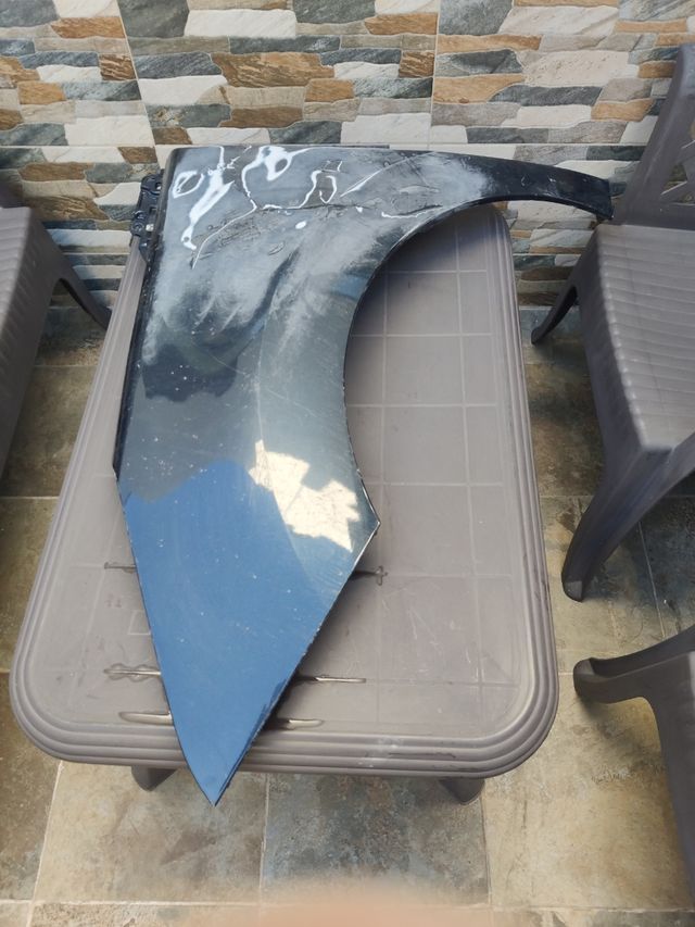 Aleta delantera Peugeot 5008 2012