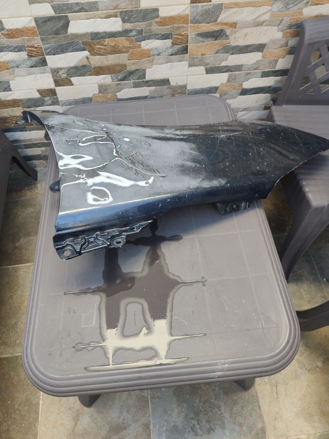 Aleta delantera Peugeot 5008 2012