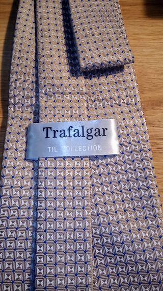 Corbata Nueva 