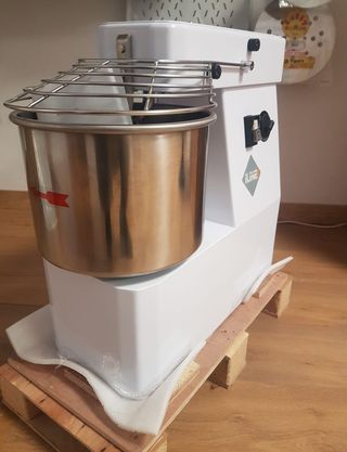 AMASADORA PROFESIONAL 10 LT EXTREME