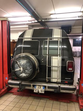 Chrysler Dodge Raw 250 1984