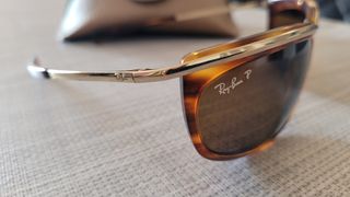 Ray Ban