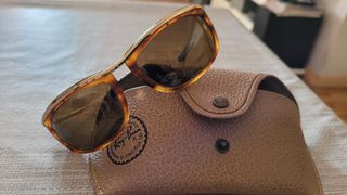 Ray Ban