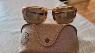 Ray Ban