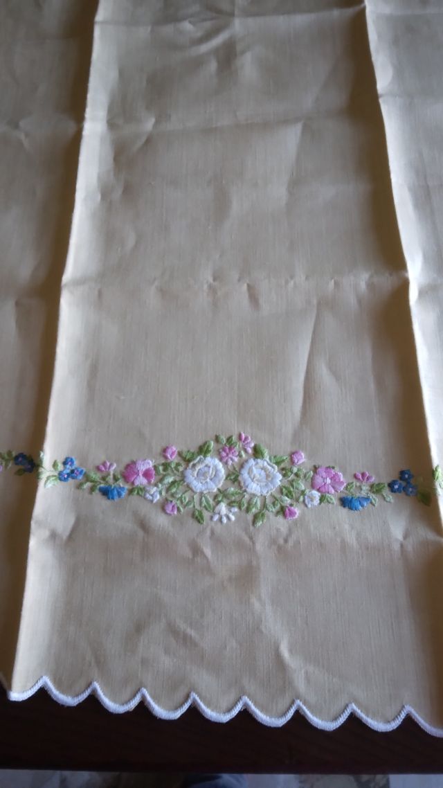 Centrotavola fiori cotone