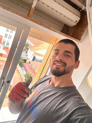 Manitas, reparaciones de persianas tel: 674891992