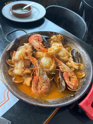 se busca cocinero