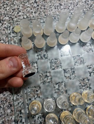 scacchiera in vetro e sudoku