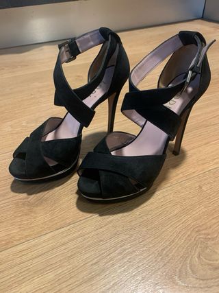 sandalias Lodi semi nuevas