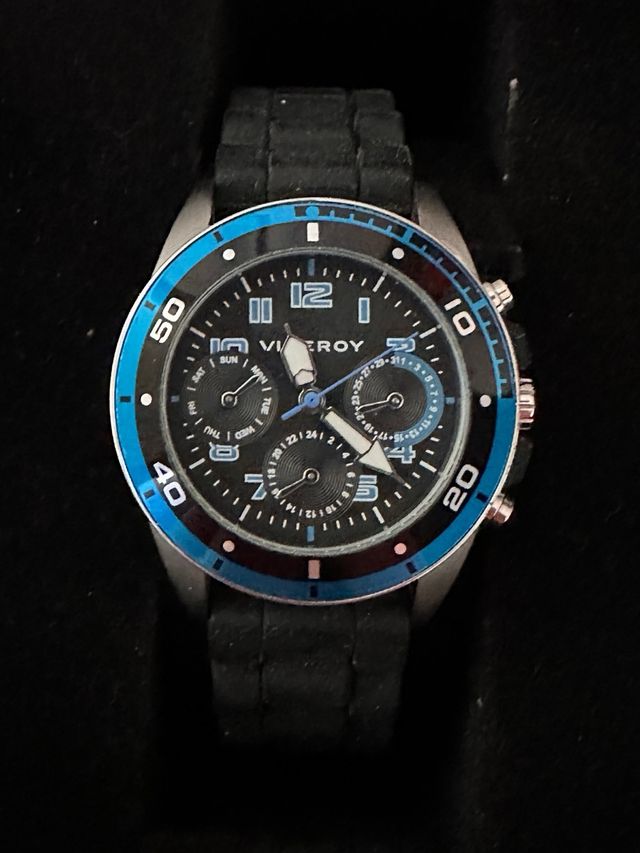 reloj elegante niño