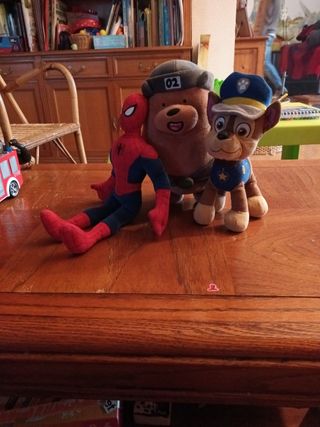 Peluches