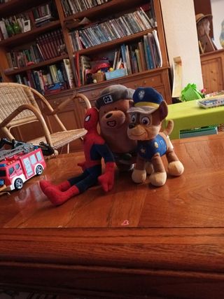 Peluches