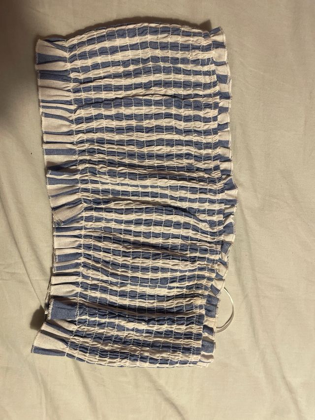 top de banda azul y blanco