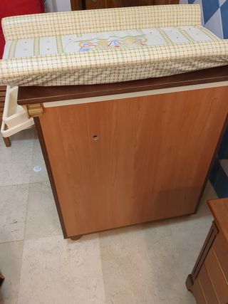 Mueble bañera cambiador Micuna