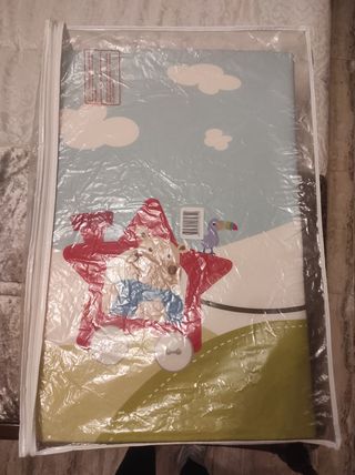 Cuna de viaje utilizada 2 días literalmente 