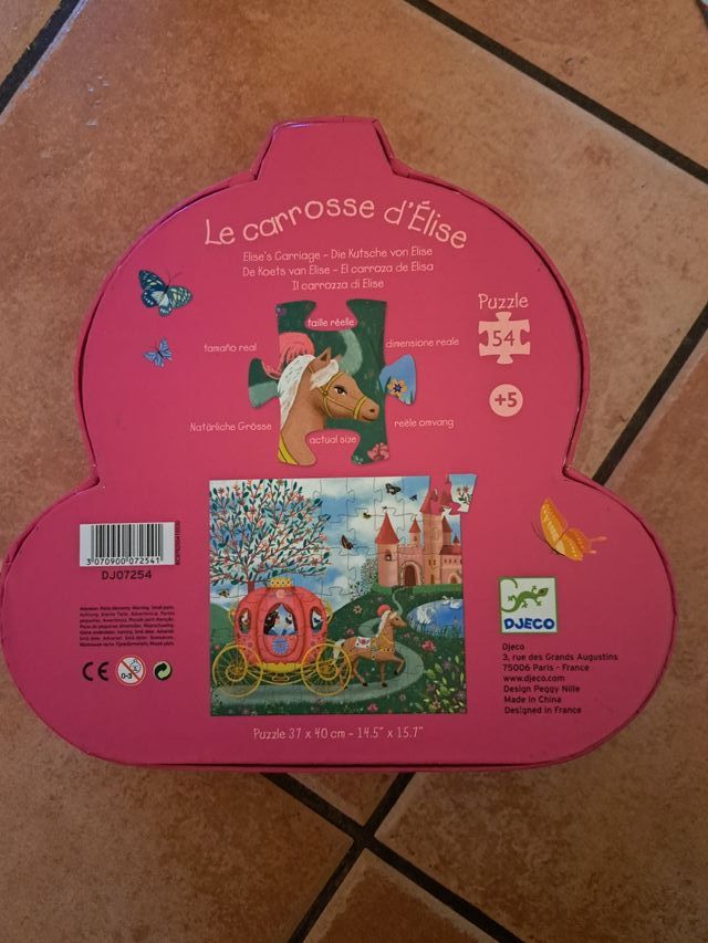 Puzzle per bambine da 54 pezzi.