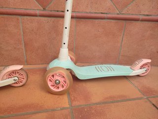 Patinete niña