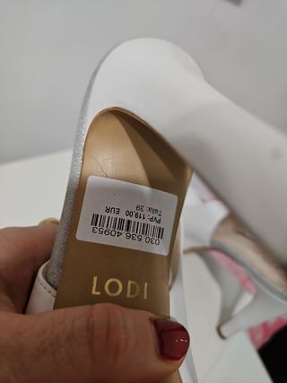 tacon blanco LODI. solo una puesta.