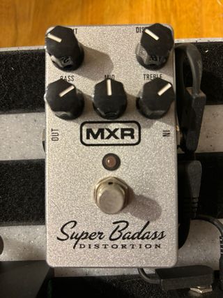 pedal MXR super badass distorsion