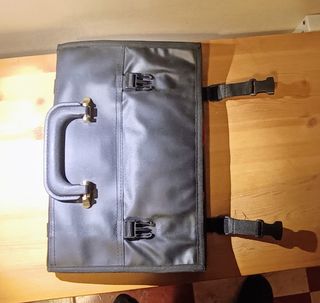 CARTERA PLEGABLE EXPOSITOR DE RELOJES