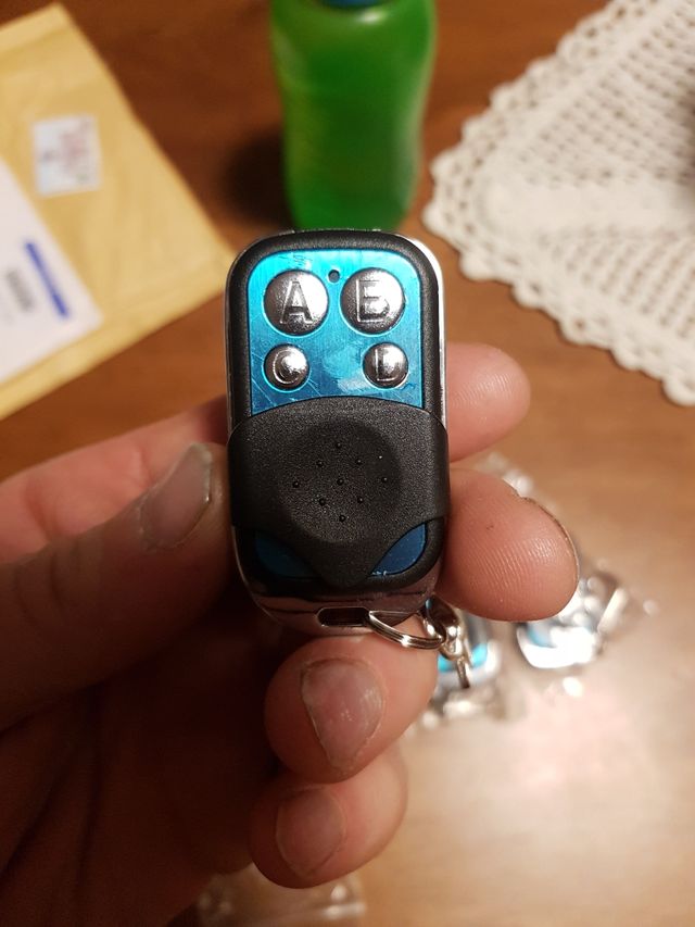 Telecomandi universali per cancelli