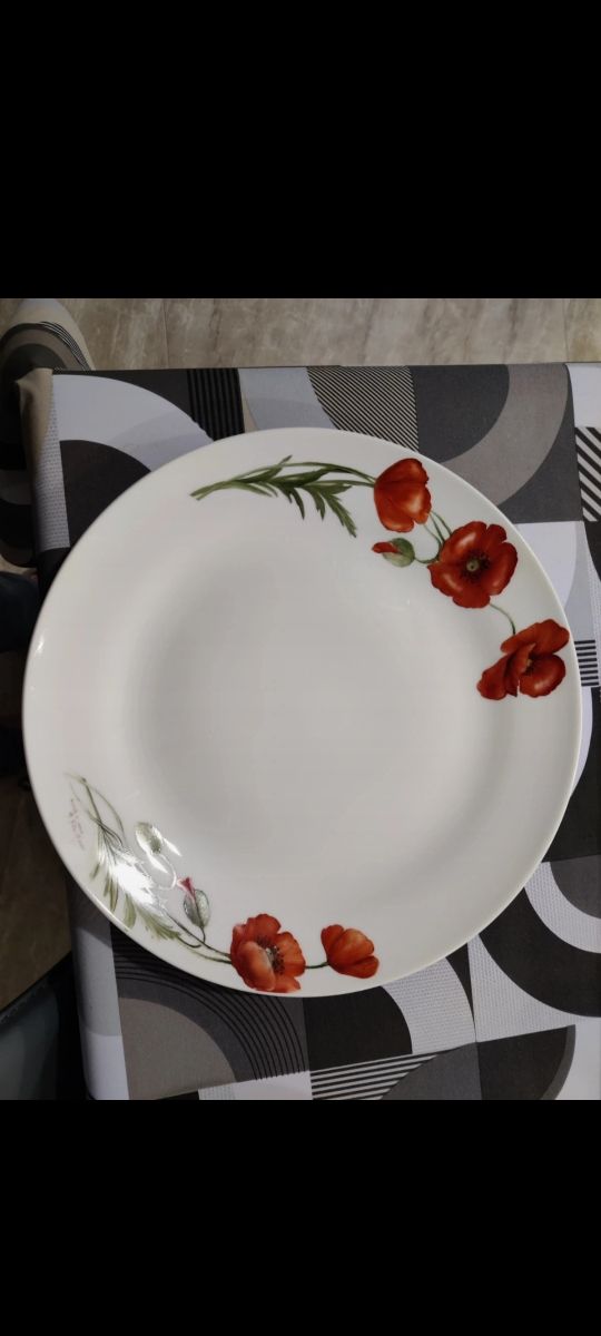 Piatto dipinto a mano Richard Ginori