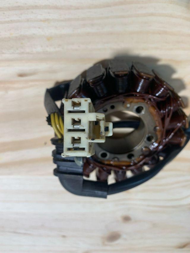 Estator Honda CBR 1100 XX