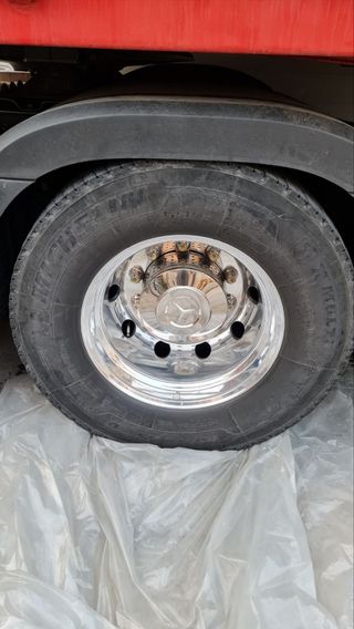 Cabeza tractora Mercedes Actros 1836