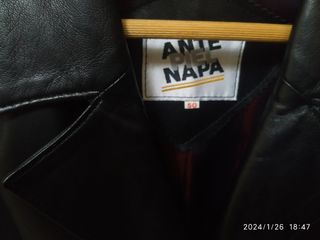 Americana de piel negra