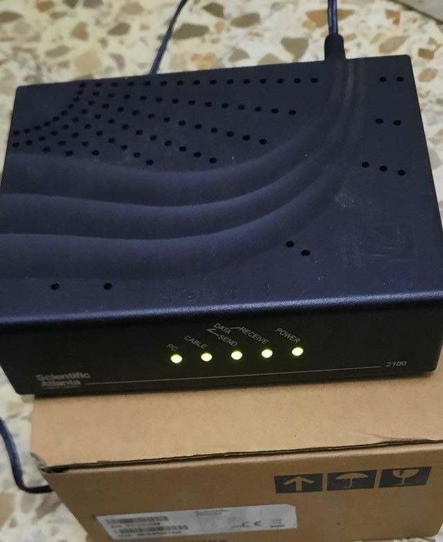 Cable módem scientific atlanta mod 2100