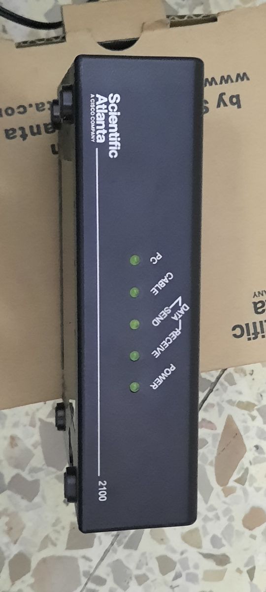 Cable módem scientific atlanta mod 2100