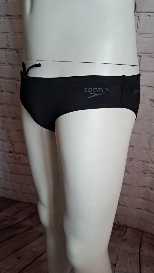 BAÑADOR NIÑO A ESTRENAR T-26 REF 16-7337