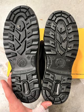 zapatos de seguridad nuevos talla 40 y 41