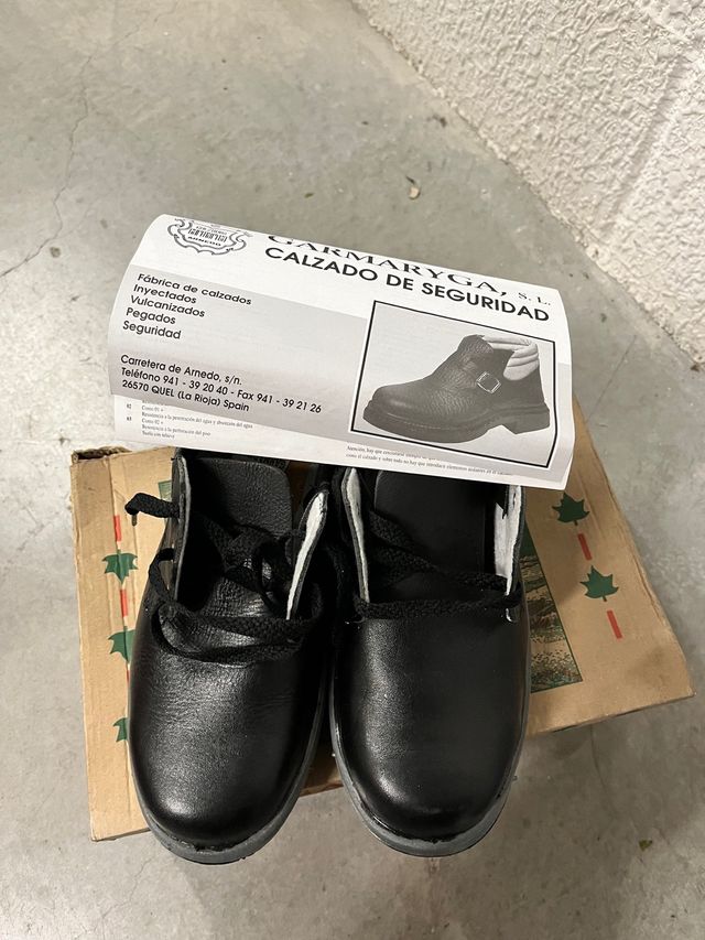 zapatos de seguridad nuevos talla 40 y 41