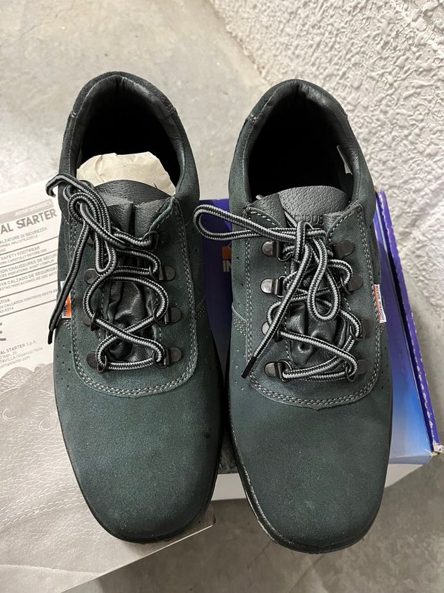 zapatos de seguridad nuevos talla 40 y 41